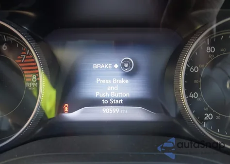 2019 Jeep Cherokee Limited 4X4 z USA, uszkodzony, nr VIN 1C4PJMDX0KD133072